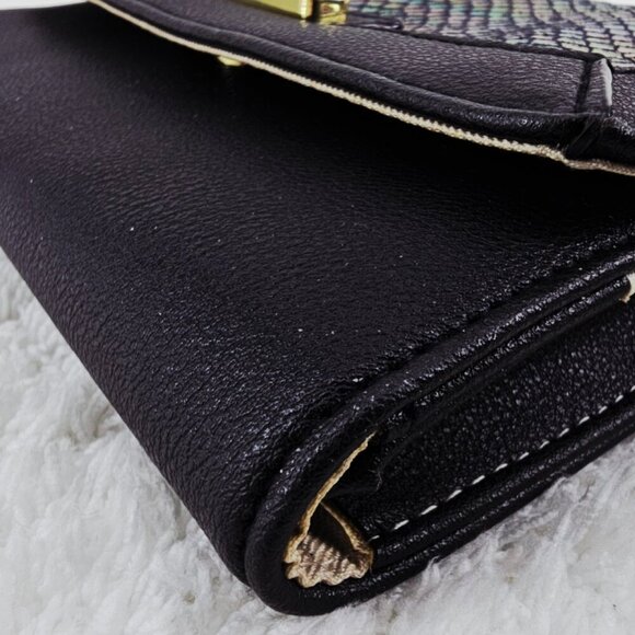 JUICY COUTURE Black PVC Leather Faux Snakeskin Organizer Crossbody Top Handle - Picture 9 of 14